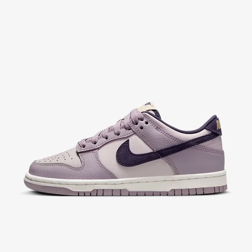 Nike Dunks